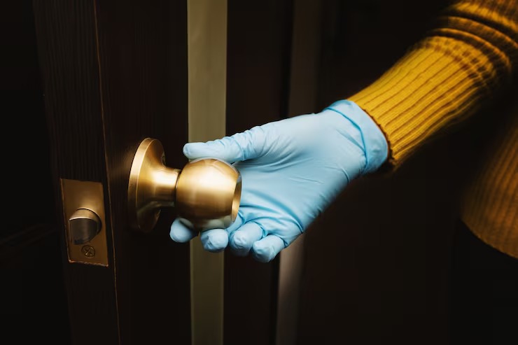 How Can a Denver Locksmith Help During a Lock Emergency?